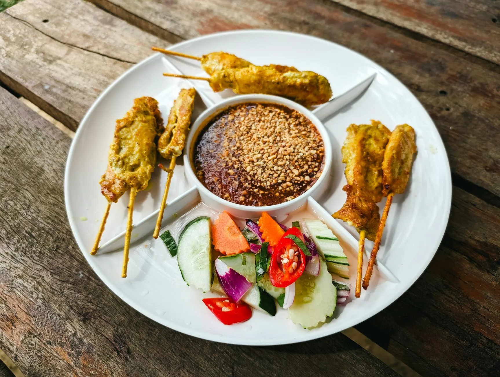 Sate ayam bumbu kacang